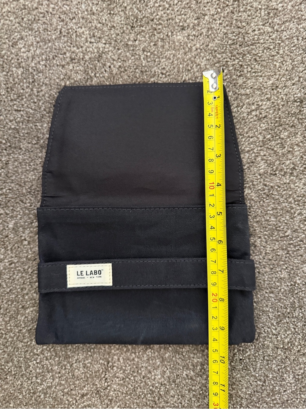 Le Labo Black Canvas Toiletry Pouch - Picture 4 of 5